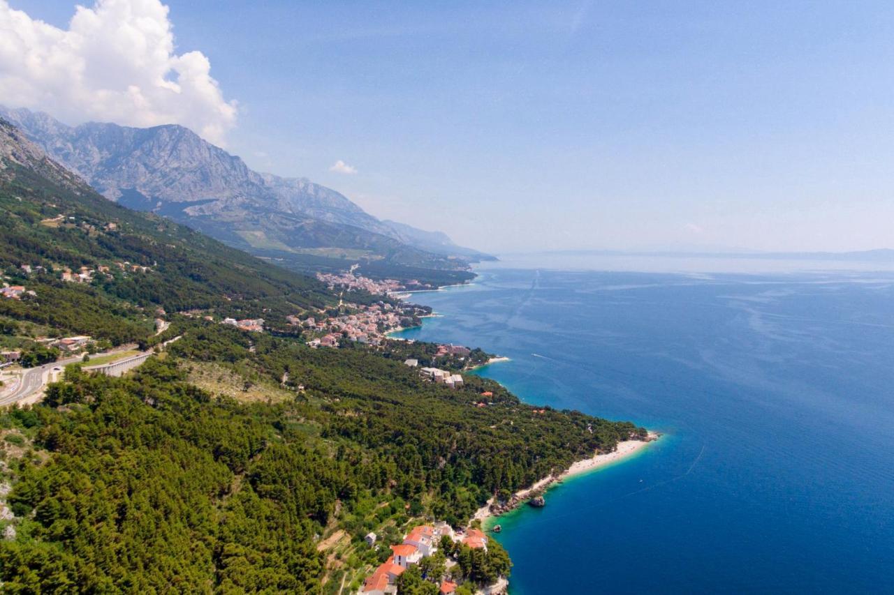 Apartments And Rooms With Parking Space Brela, Makarska - 6895 외부 사진